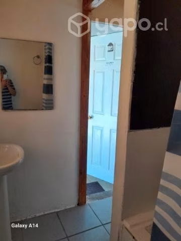 Piesa amoblada a persona sola