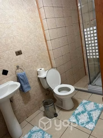 Arriendo piezas a estudiantes