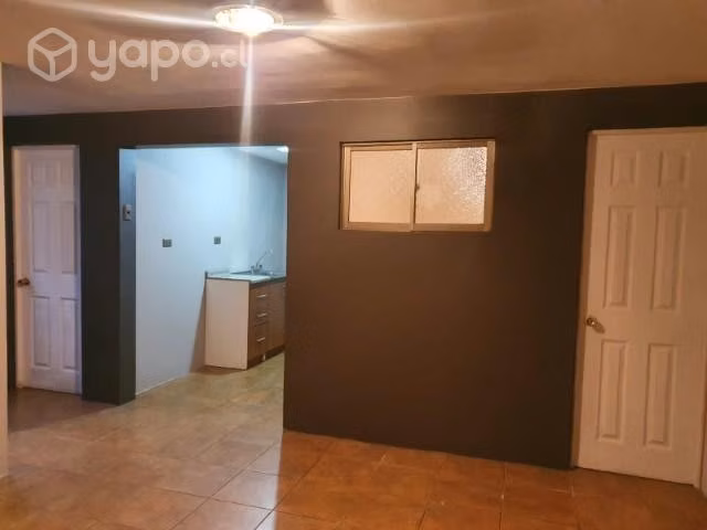 Arriendo pieza en departamento compartido