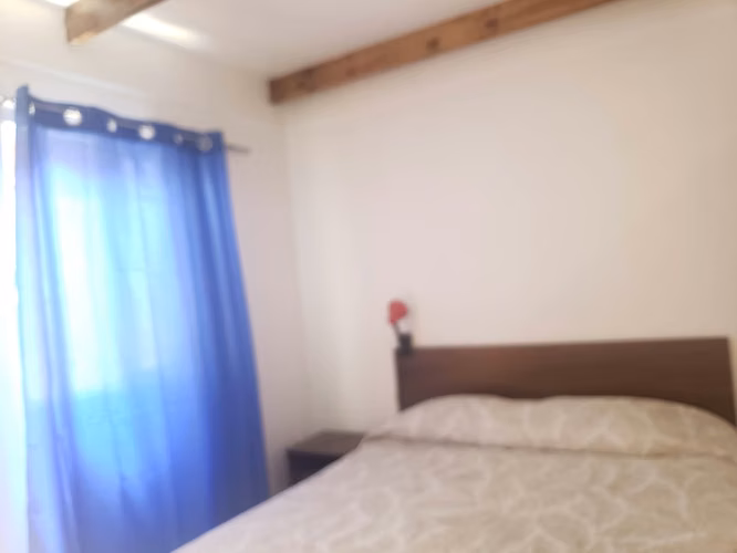 Pieza amplia para pareja o varon solo, sector  balneario, a pasos de Ucn