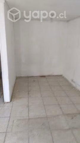 Pieza con baño y cocina