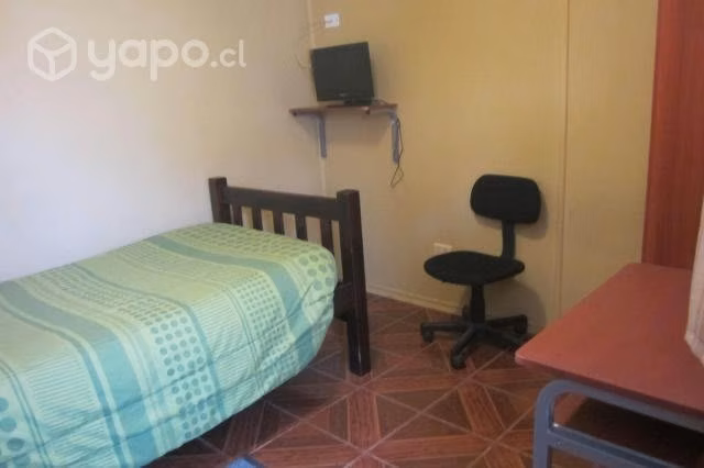 Pieza en calama solo varones