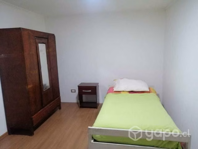Arriendo Pieza para 1 persona