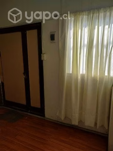 Arriendo de pieza central