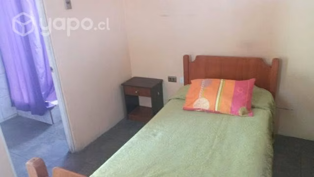 Arriendo pieza sector centro