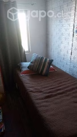 Arriendo pieza.