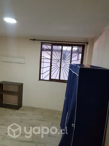 Pieza con baño privado solo mujeres,san miguel