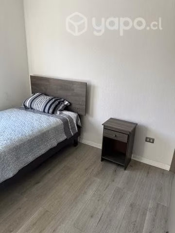 Se arrienda habitación amoblada