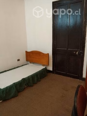 Arriendo pieza a joven Chileno