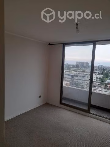 Hola ARRIENDO HABITACIÓN CON CLOSET GRANDE