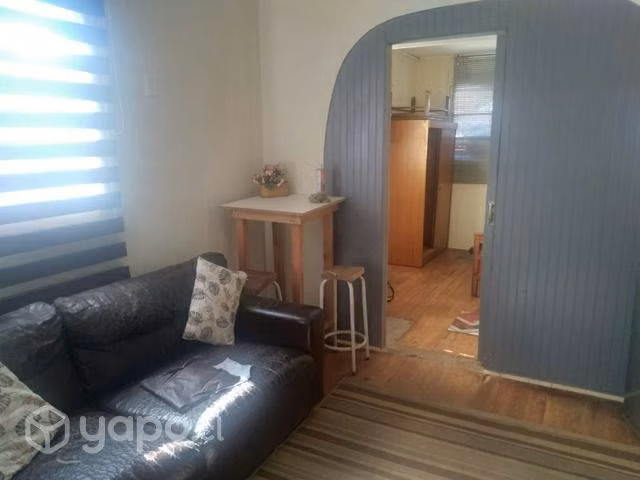 Arriendo departamento interior