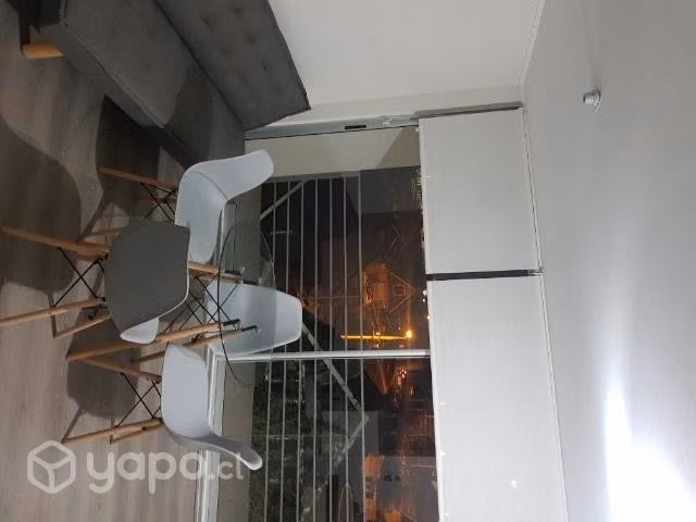 Se arriendan habitación en apartamento a estrenar.