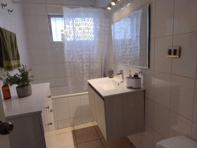 Arriendo pieza amoblada Los Dominicos