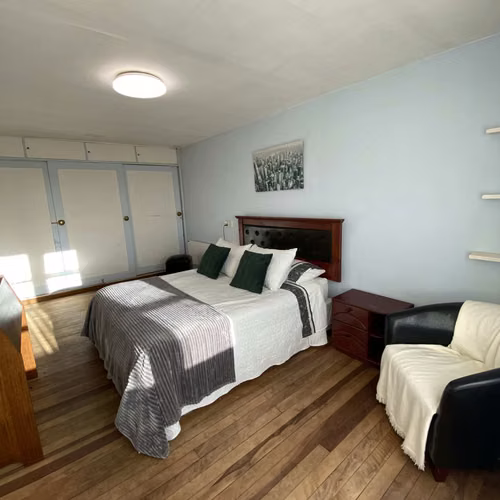 Dormitorio central en arriendo, osorno