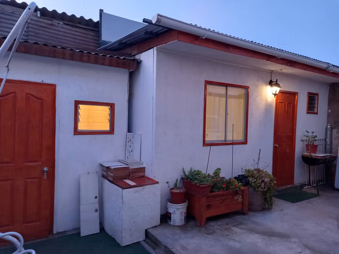 ARRIENDO PIEZA EXTERIOR AÑO CORRIDO