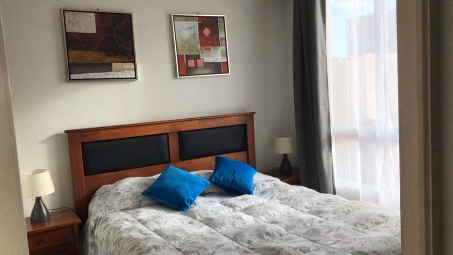 Arriendo pieza amoblada