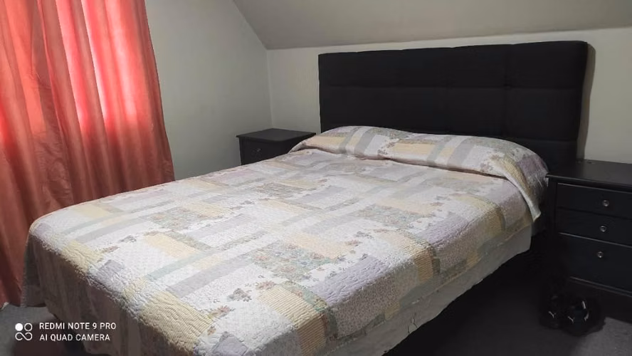 Pieza con baño privado