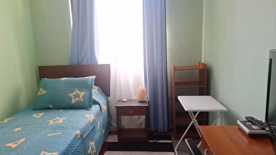 Arriendo pieza a 3 minutos de metro Manuel Montt
