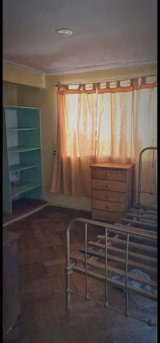 Arriendo pieza sector tranquilo