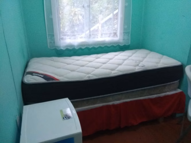 Se arrienda pieza cercana a la udec