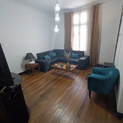 Pieza en Independencia | SE ARRIENDA HABITACION PARA ESTUDIANTES UNIVERSITARIOS