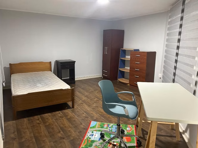 Pieza Estudiante Universitario Baño Compartido
