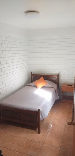ARRIENDO DE PIEZA AMOBLADO $120.000 sin garantía