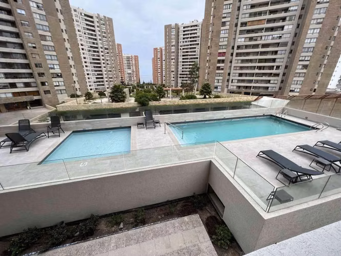Pieza con baño, sector Sur Antofagasta