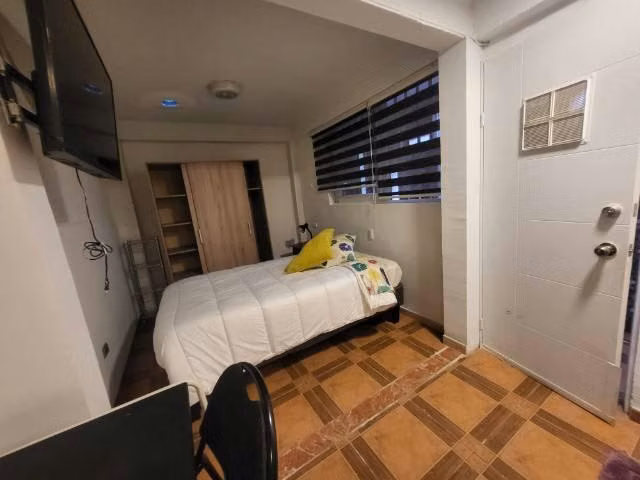 HABITACION FULL EQUIPADA +BAÑO PRIVADO JARDINES DEL NORTE
