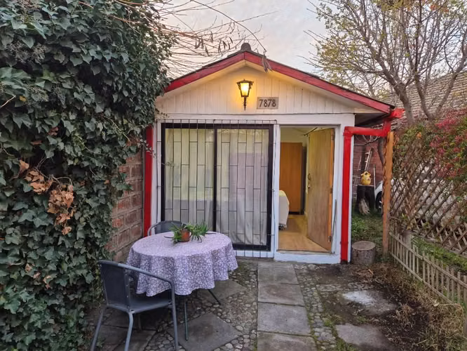Arriendo pieza independiente