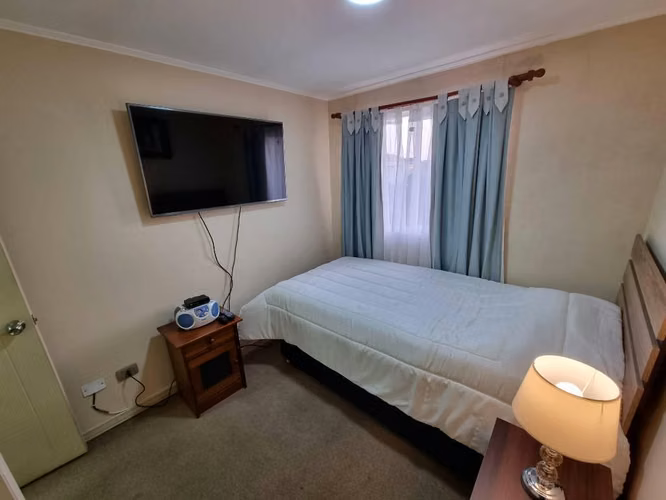 Habitación amoblada en maipu