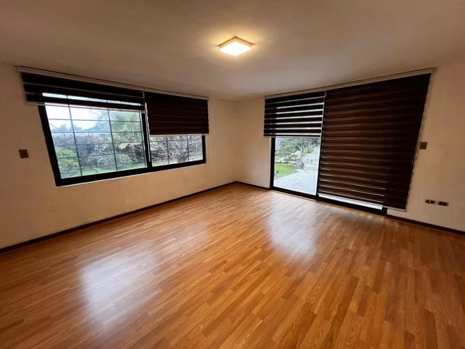 Arriendo Pieza studio 50m2, Las condes Cerca de UDD, Duoc, UAndes