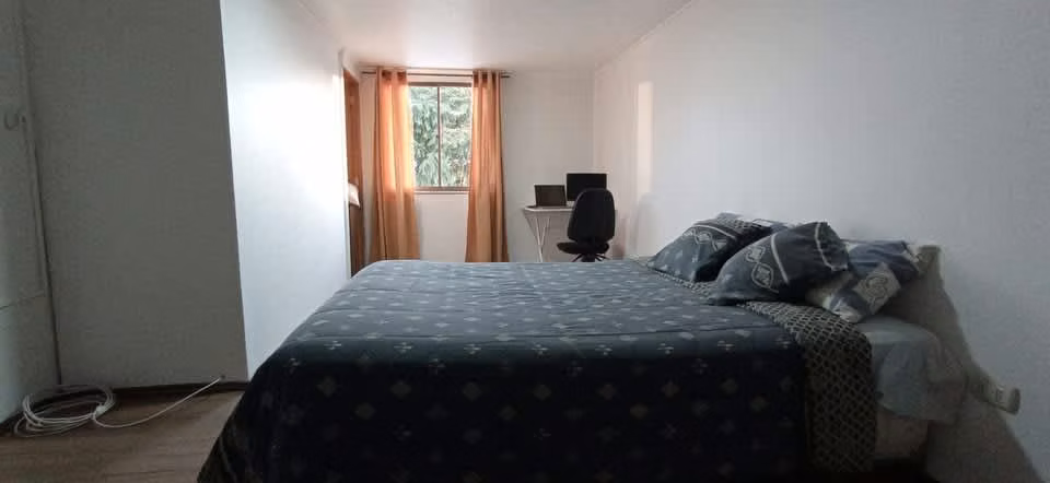 Arriendo pieza Lo Barnechea