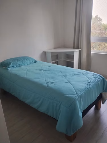 Arriendo pieza amoblada con baño privado - La Florida