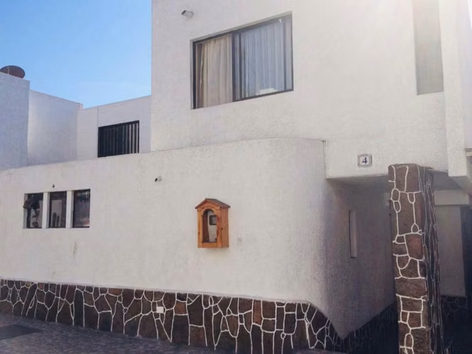 Se atienda habitación privada