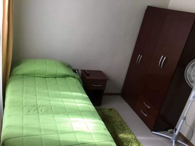 Arriendo pieza a Profesionales