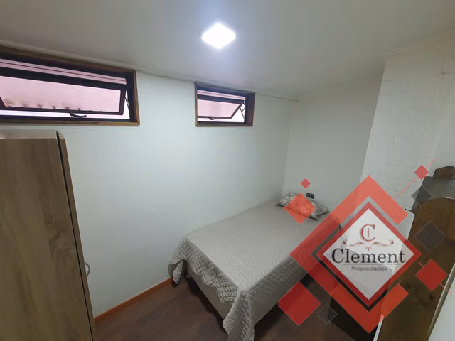 Habitación Amoblada a Pasos del Metro y Servicios en V.Alemana (Centro)